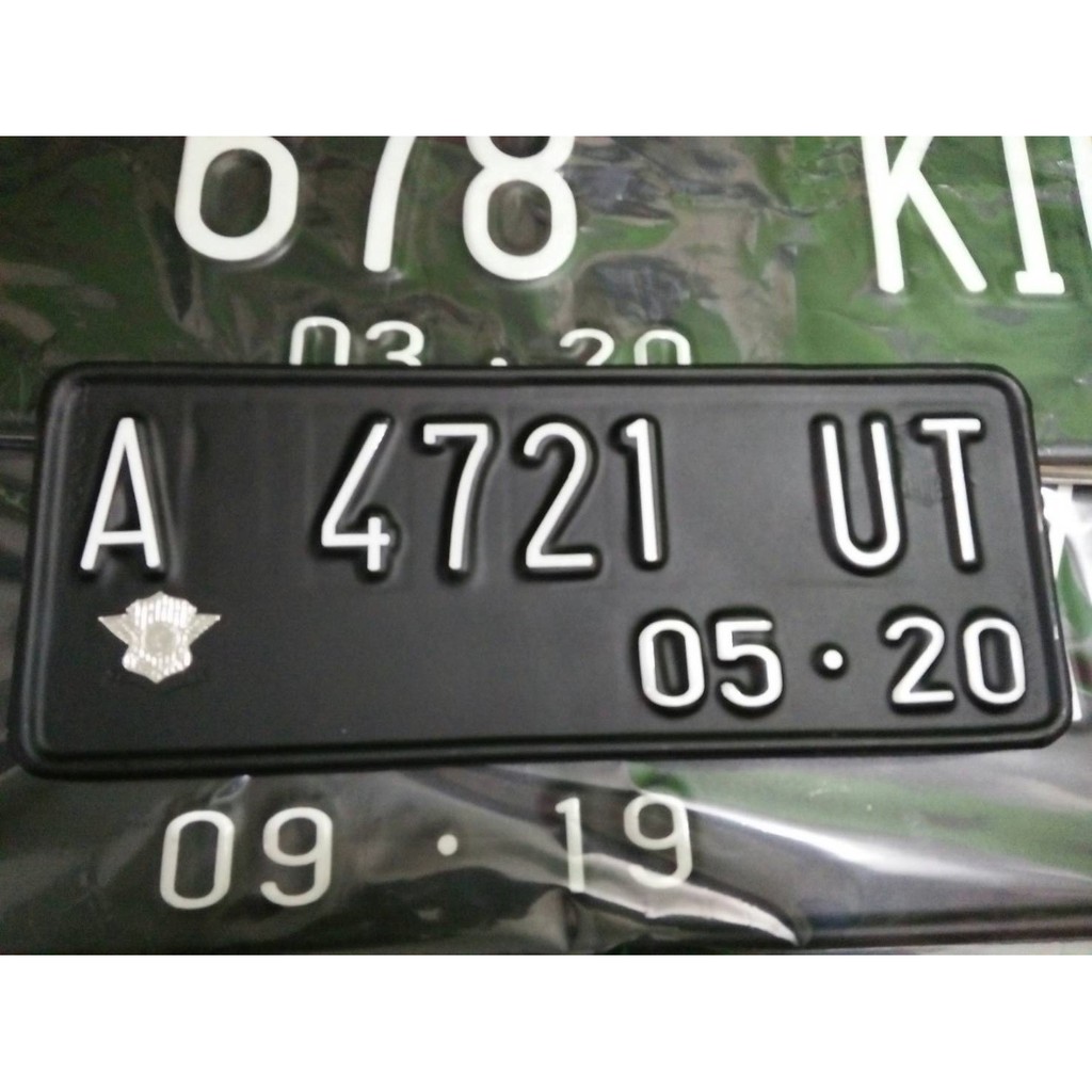 Cutting Sticker Stiker Custom Plat Nomor Motor Shopee Indonesia