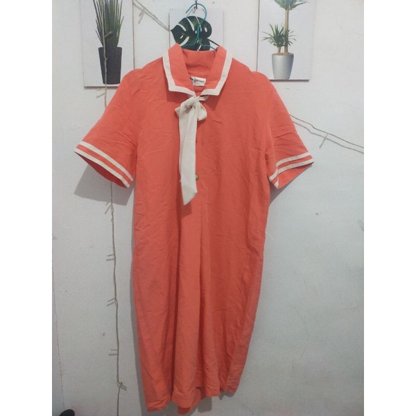 Dress Vintage Jumbo ( Busui Friendly) Warna peach cerah  Preloved