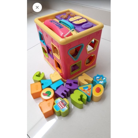 Mainan anak redbox activity cube preloved