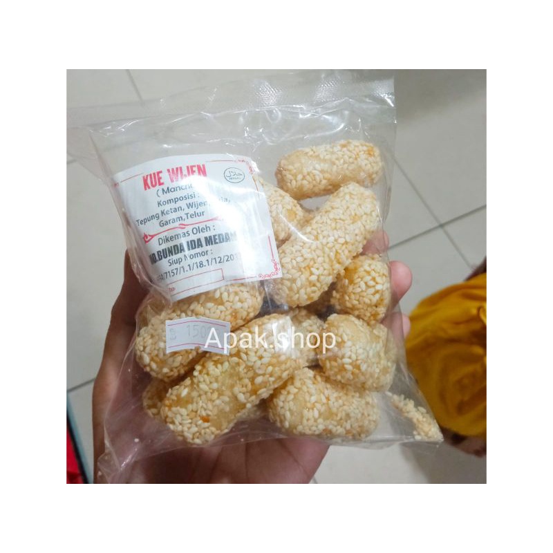 

Makanan ringan Kue Wijen