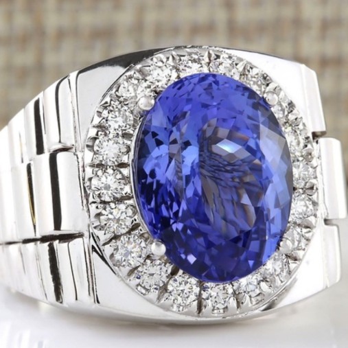 SEUSUK  Cincin Klasik dengan Batu Sapphire Biru untuk Pria