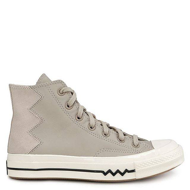 converse chuck 70 voltage