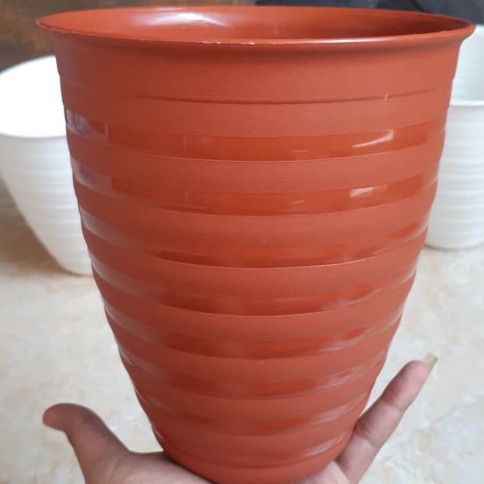 Dijual pot bunga tawon merah bata tinggi PIRUS 18cm Diskon Dijual pot bunga tawon merah bata tinggi PIRUS 18cm Diskon