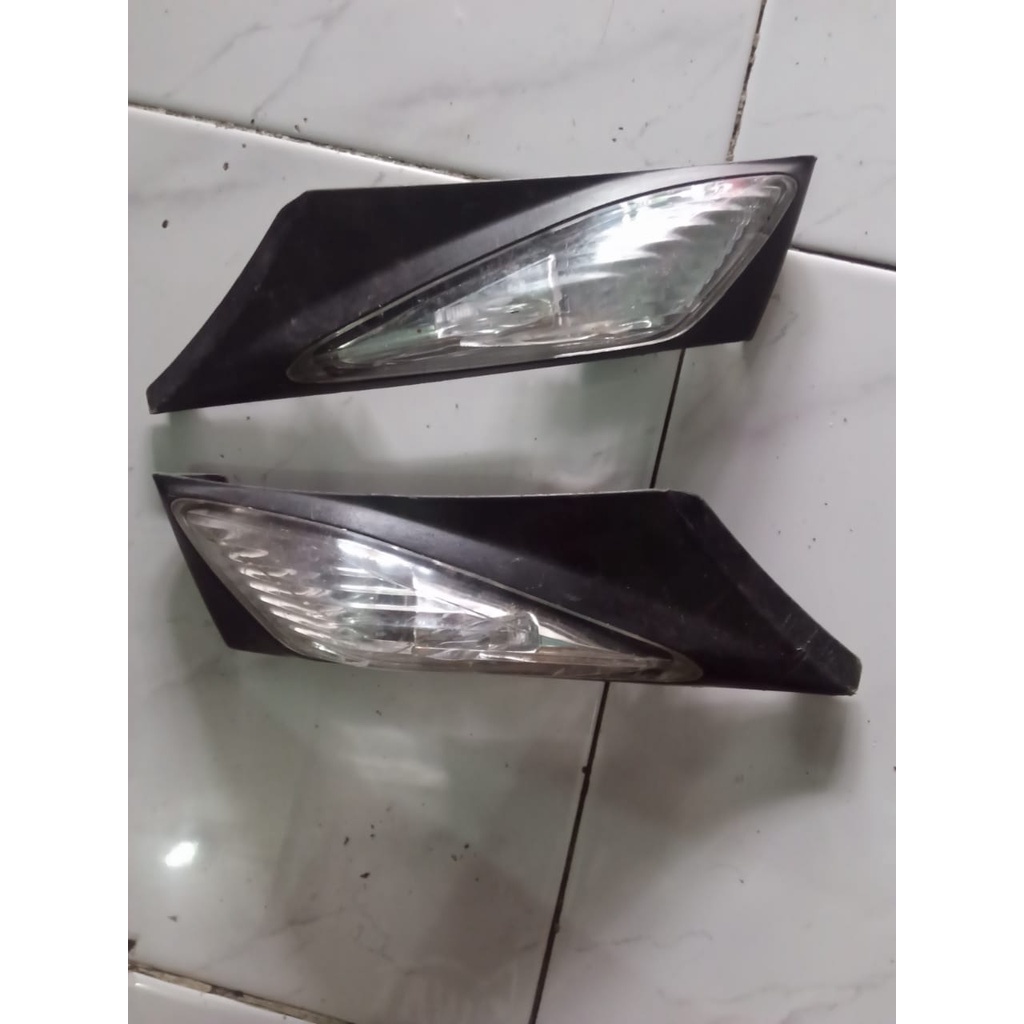 Lampu Sein Rating Depan Honda Vario Lama 110 Karbu Ori