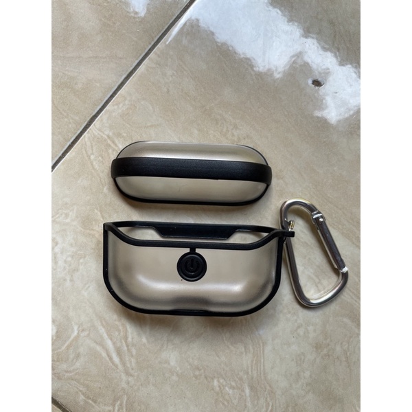HARD CASE Airpods pro (bekas)