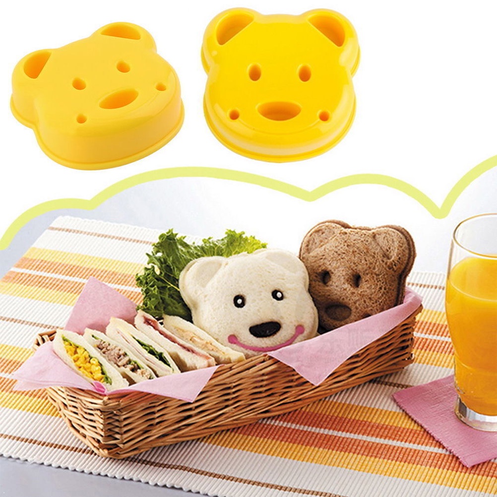 [tiantianbaofu] Cute Animal Sandwich Mold Cutter Bear Dog Dinosaur Shape Cake Bread Toast Maker Boutique