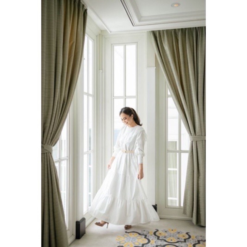 Suri dress by Wear lumiere (SALE)