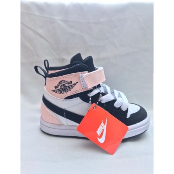 NIKE AIR JORDAN KIDS