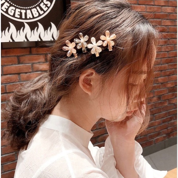 JEPIT RAMBUT WANITA KOREA MOITF PEARL BUNGA PUTIH ELEGANT AKSESORIS JEPIT RAMBUT IMPORT AK81