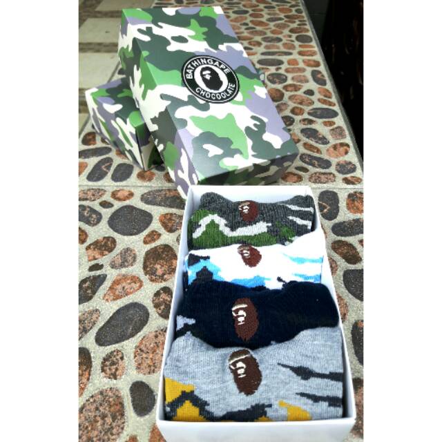 BAPE CHOCOOLATE MIRROR SOCKS