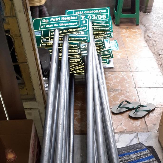 Tiang Plang Nama Jalan 200 cm + 50 x 20 cm Reflective Scotlite