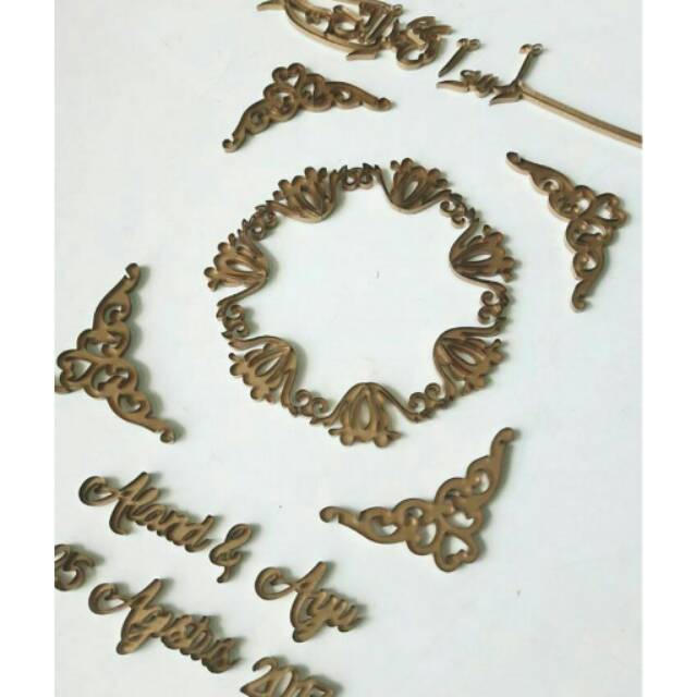 Mahar MIRROR GOLD AKRILIK / HANTARAN AKRILIK / HANTARAN SESERAHAN / HANTARAN FIBER