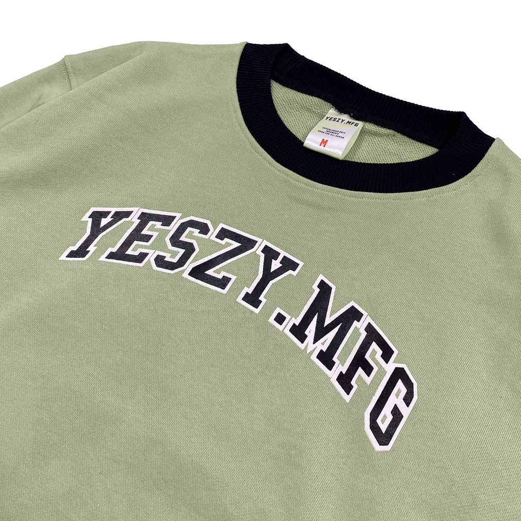 YESZY.MFG Crewneck Mint Almighty F. BW