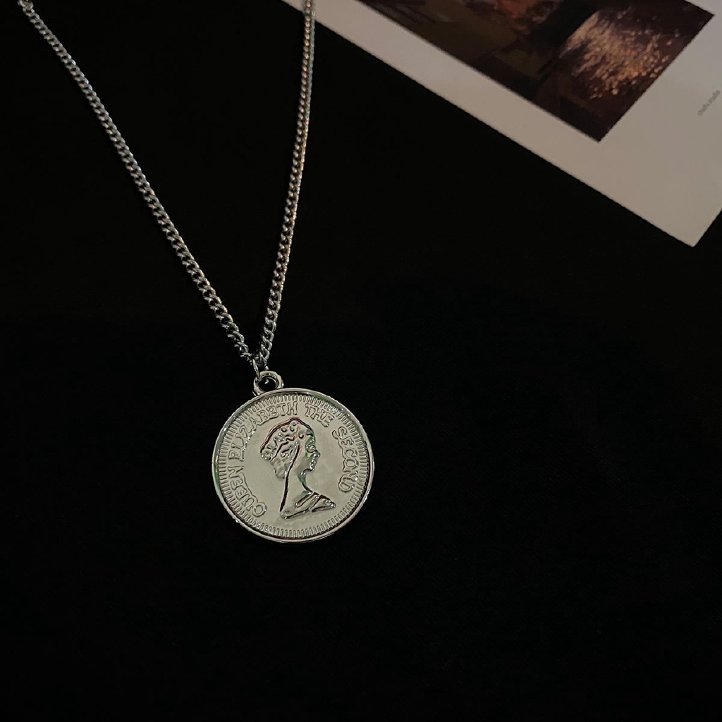 Man Head Necklace Retro Personality Simple Temperament