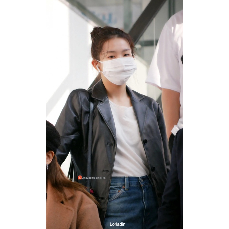 JNK x SEULGI - Jaket Semi Kulit Sintetis Viena Grade A Wanita Cewek Seulgi Red Velvet Kpop Leather Jacket Women Blazer Original Premium Import Distro Kulit Oversized Besar Tebal Button Korea Elegan Anak Muda Remaja Dewasa Klassik Formal Acara Pesta Dinner