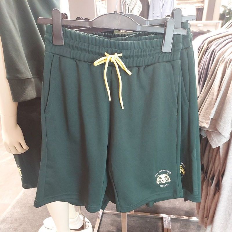NEW H&M MAN CELANA PENDEK TIGERS