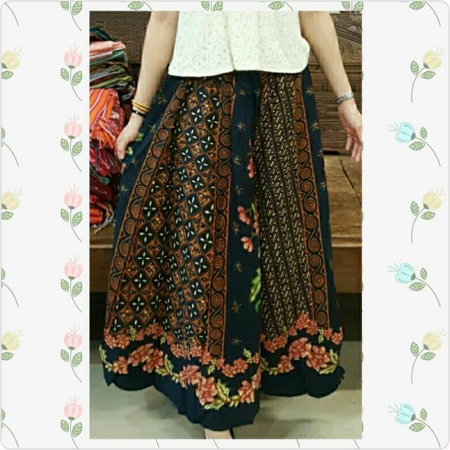 Celana Kulot Payung Batik Bunga Klasik