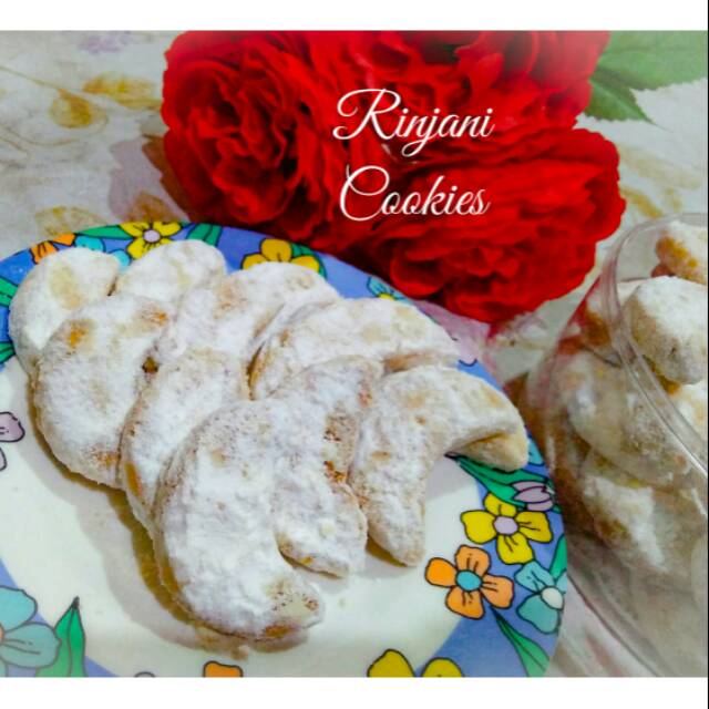 

Kue Putri Salju Enak Renyah