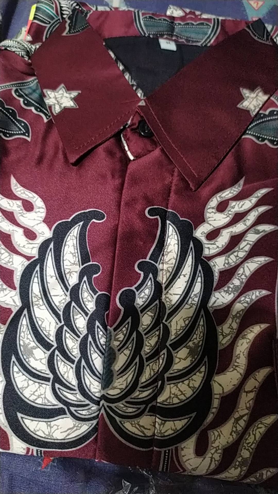 Kemeja Batik Semi Sutra Pria Lengan Panjang