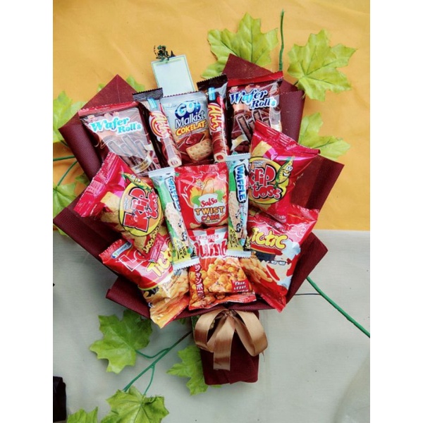 Bucket snack/ bucket makanan/ parcel snack/ hadiah wisuda/ hadiah ultah