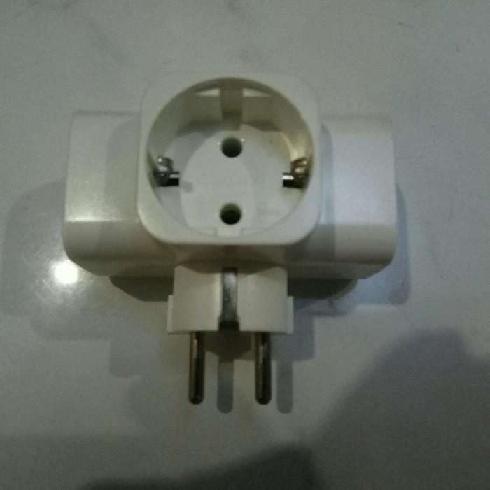 LEGRAND Colokan Steker T