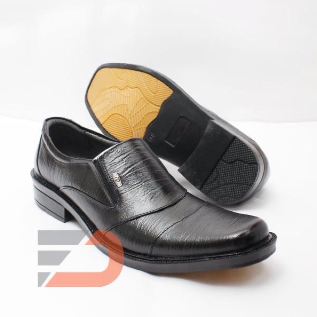 Sepatu Pantofel Kulit Sapi Asli