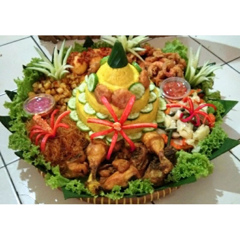 Tumpeng Nasi Kuning 50 Orang Menu Spesial