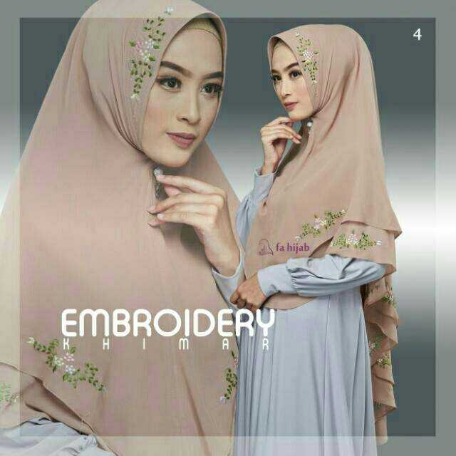 Khimar Dhanisa Embroidery
/ Hijab Bordir / Jilbab Pesta Polos Ceruti
