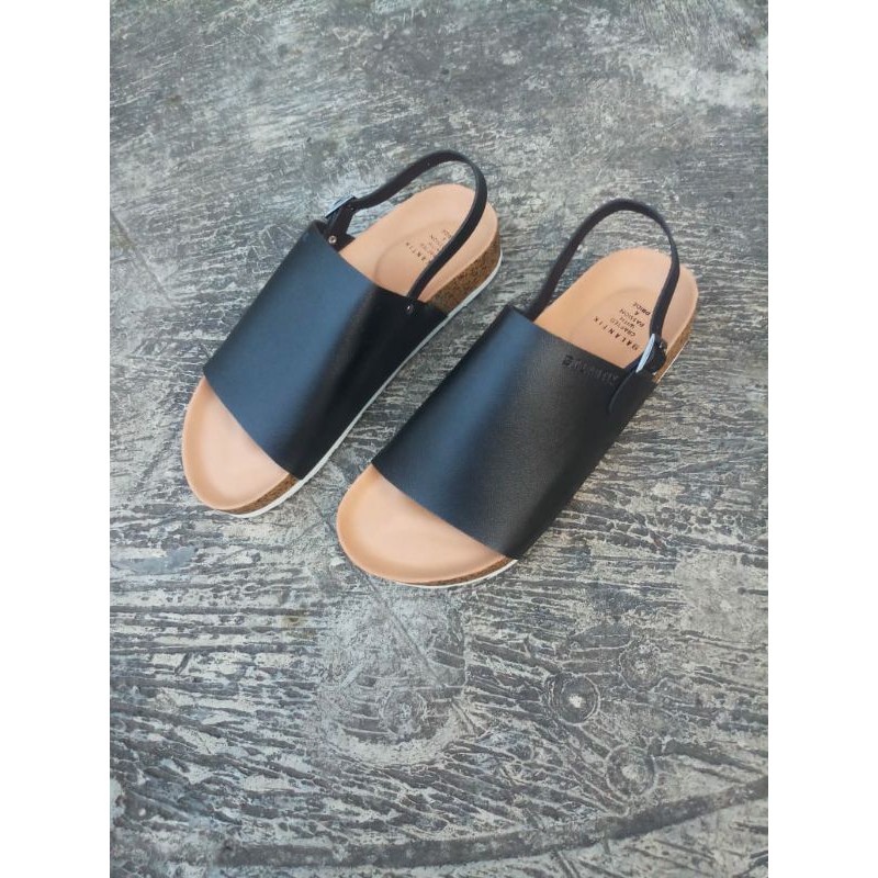 sandal wanita balantik