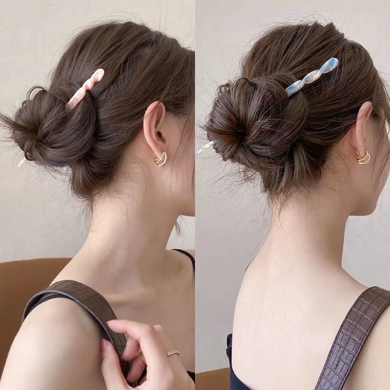 Jepit Rambut Desain Modern Dan Simple Untuk Wanita