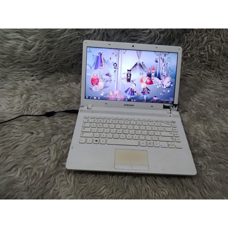 Laptop Samsung 275E amd E1