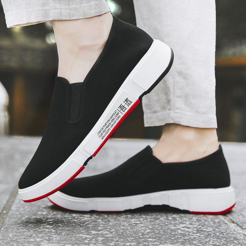 1001 IMPORT SEPATU SLIP ON PRIA SPORT SIMPLE FREE BOX DAN KAOS KAKI !!! - 2 WARNA