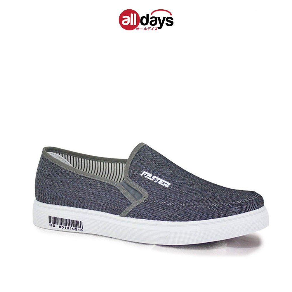 Sepatu Sneakers Slip On Casual Pria  2104-1232 Size 39-44