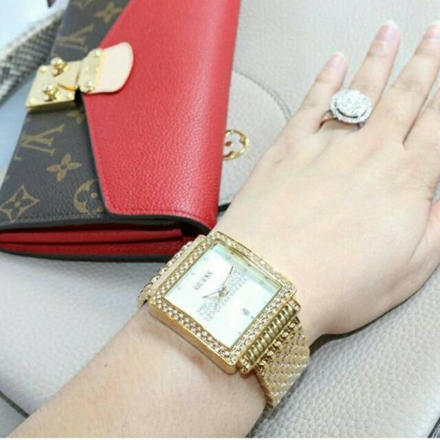 JAM TANGAN WANITA GUESS GOLD