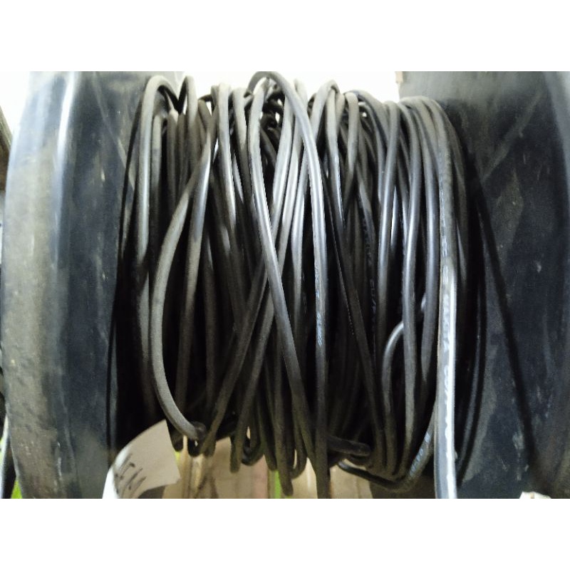 Kabel Jembo hitam serabut