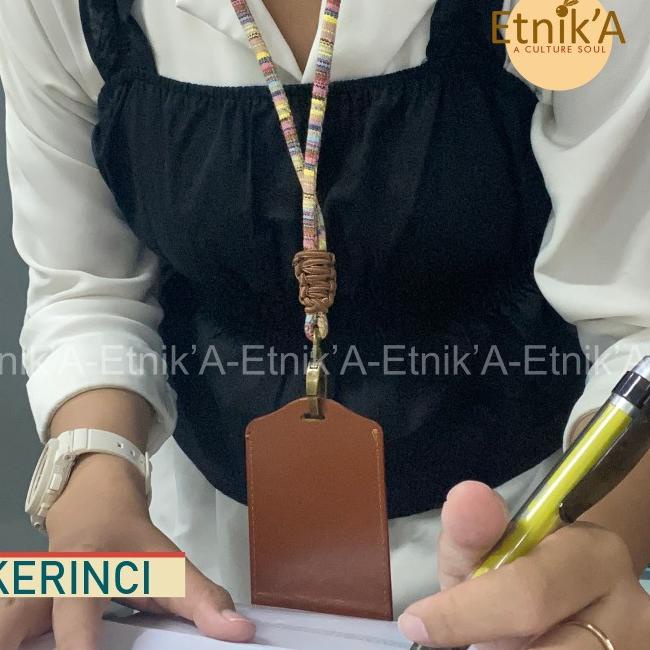 

향 LANYARD TENUN / ID CARD HOLDER TALI Terjangkau