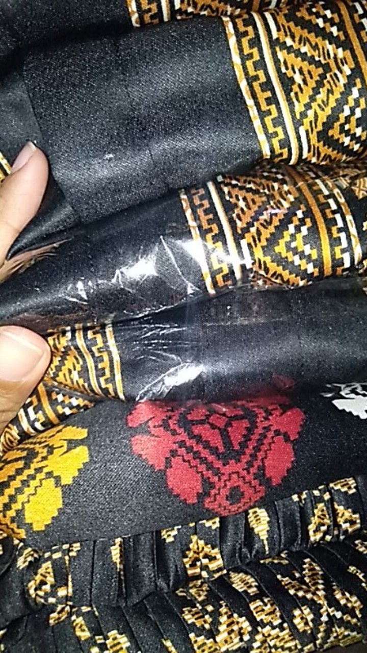 Wm>cople Batik Toraja Silk Hem Panjang Hem Pendek Rok Plisket Termurah Cople Keluarga.