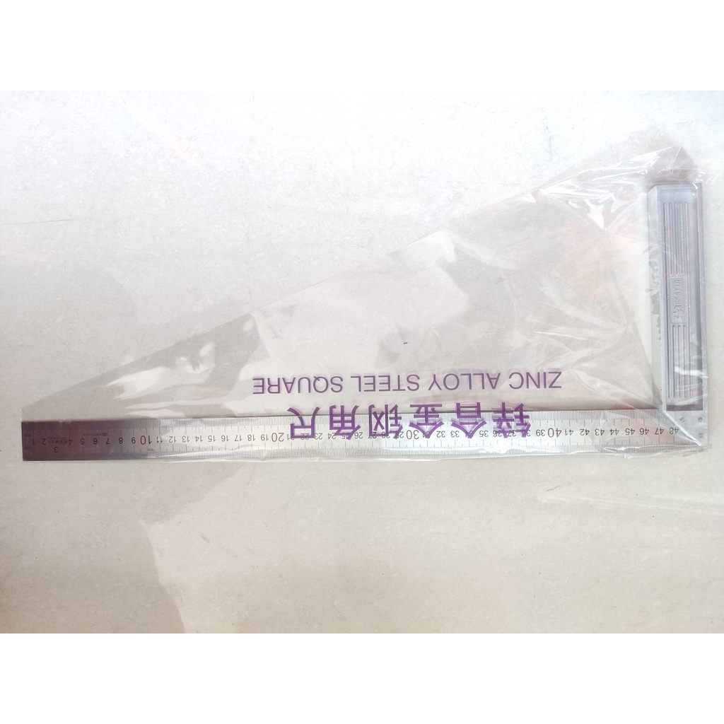 

Penggaris Siku 500 mm / Penggaris Tukang Angle Ruler 90 derajat / Steel Square Bestir 01454 Termurah