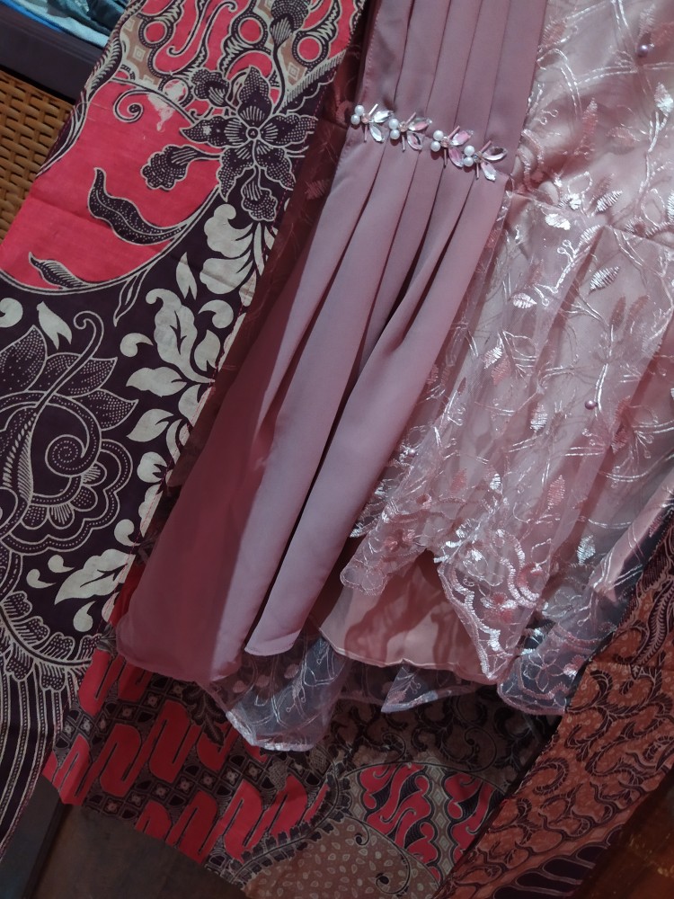 Maura Couple - Sania Ruffle Batik Couple Ori Ndoro Jowi Dnt Garansi Termurah Shopee - Batik Couple