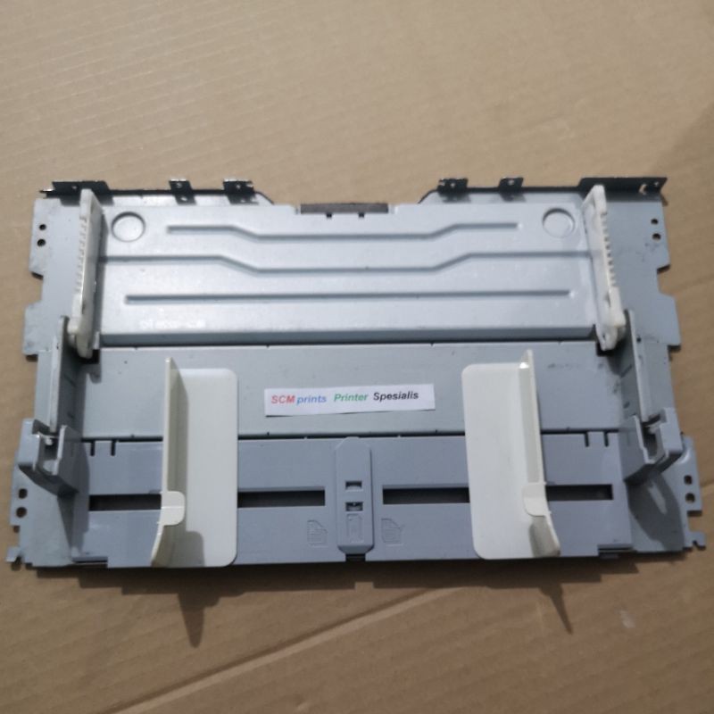 Paper Tray Bawah Penjepit Lebar Kertas HP Laserjet P1102 P1005 P1006 P1102w M12a M12w M1132 M1212 M1