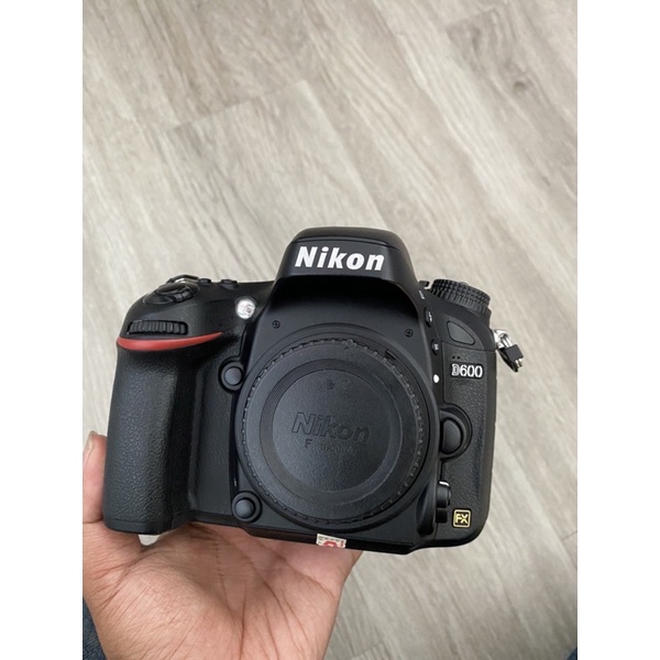 Nikon D600 Body Only Fullbox Lengkap
