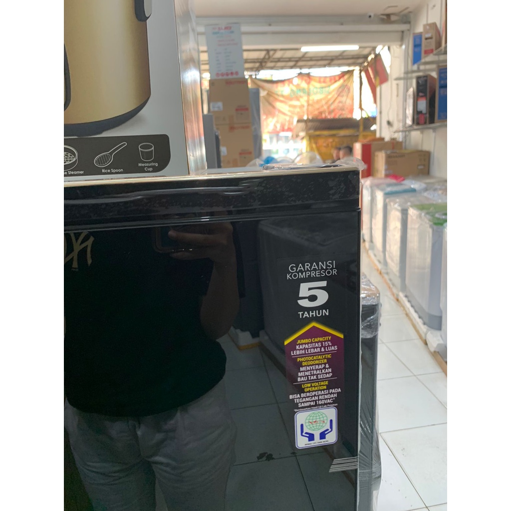 Kulkas 1 Pintu Polytron Pra 18 ZX Garansi Resmi Khusus Jawabarat Jabodetabek (Kota bandung dan Cimahi Bisa COD)