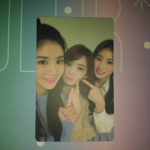 IZ*ONE Official Photocard COLOR*IZ Album - PC Unit Chaeyeon Eunbi Sakura (CHAEUNSA)