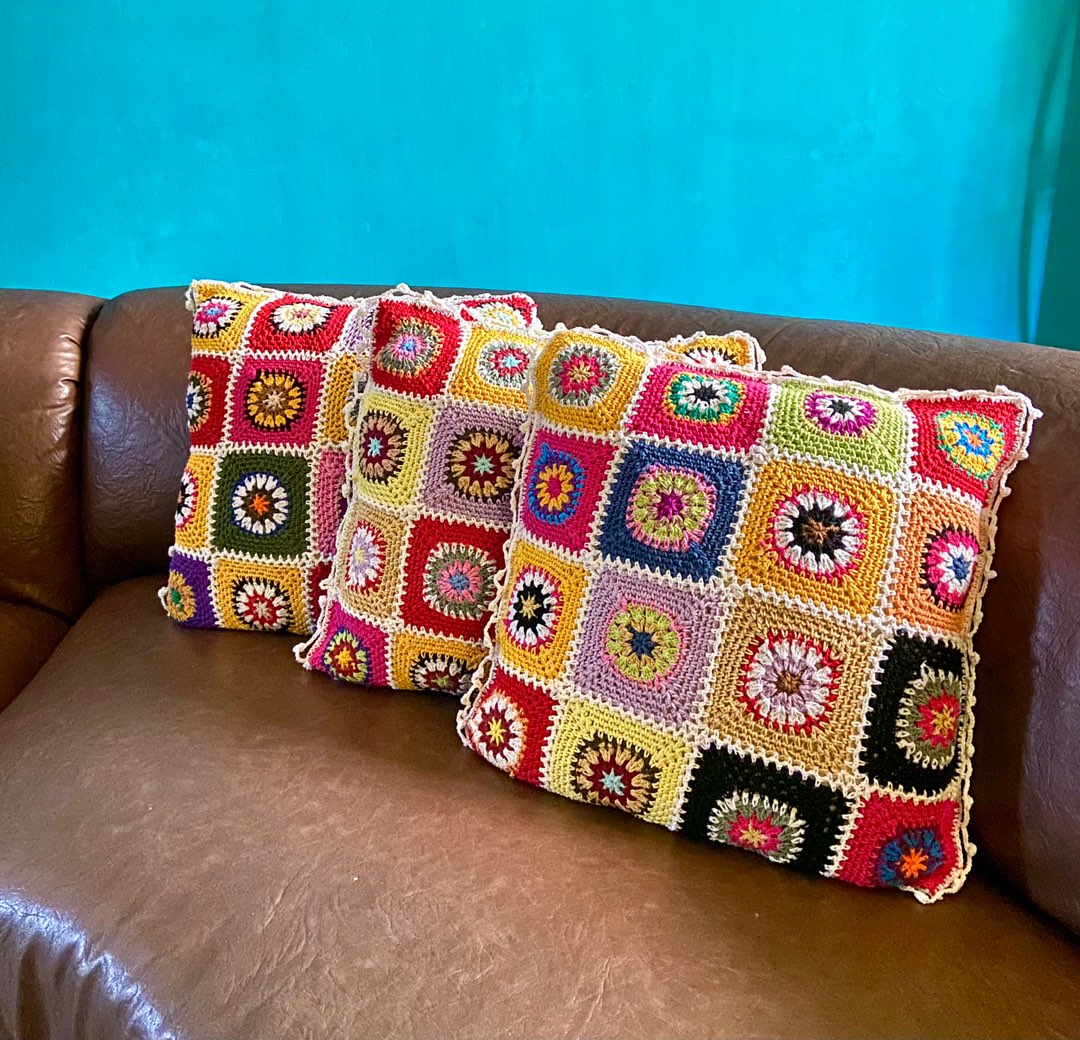 Sarung Bantal Rajut Ukuran 40×40 Cm