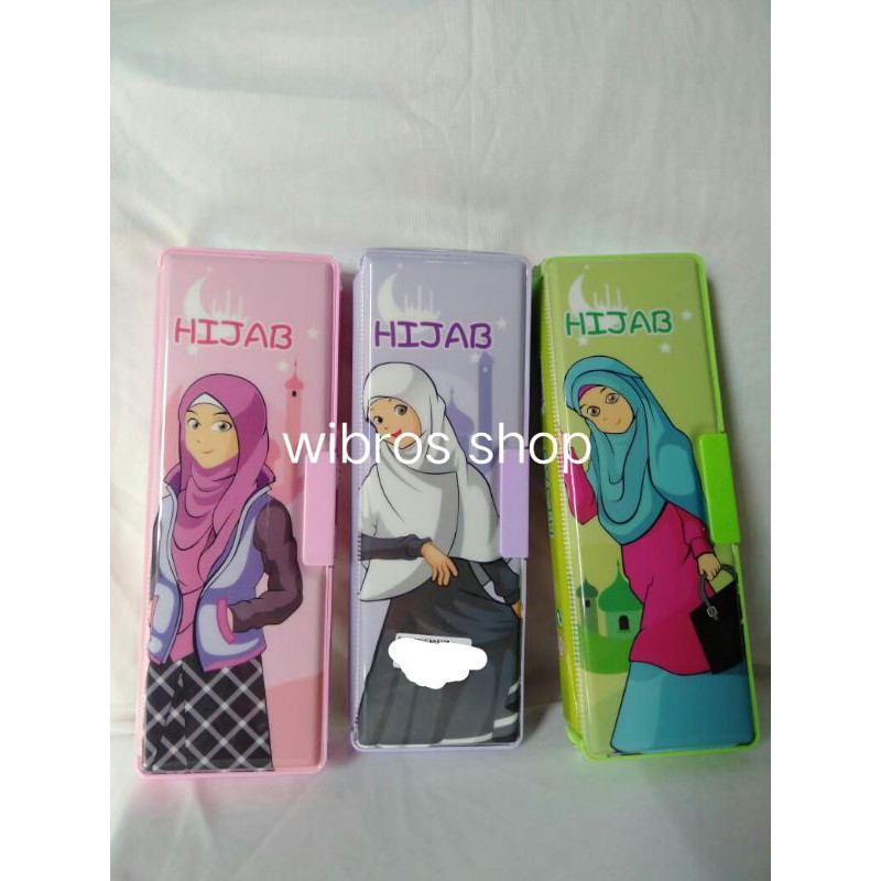 

Tempat pensil/Kotak Pensil Hijab Pin Kode