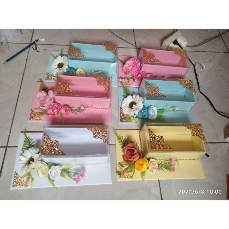 

Kotak uang seserahan pernikahan kado ultah