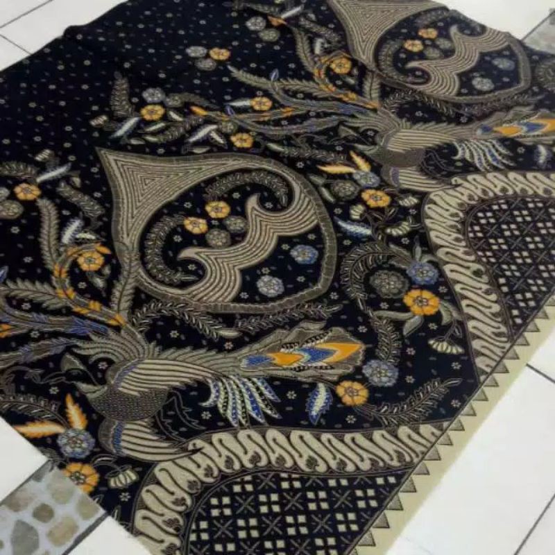 kain batik solo motif merak abu