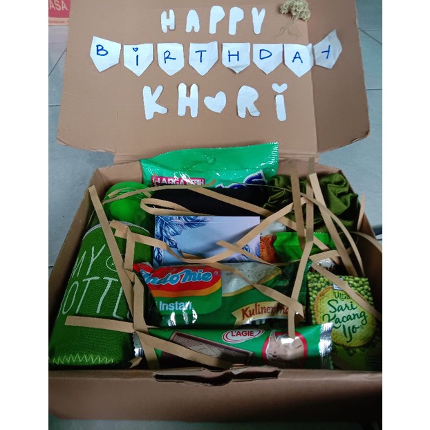 

Hampers Birthday | Hampers Ultah | Kado Ulangtagun | Hampers Jajan | Hampers Snacks