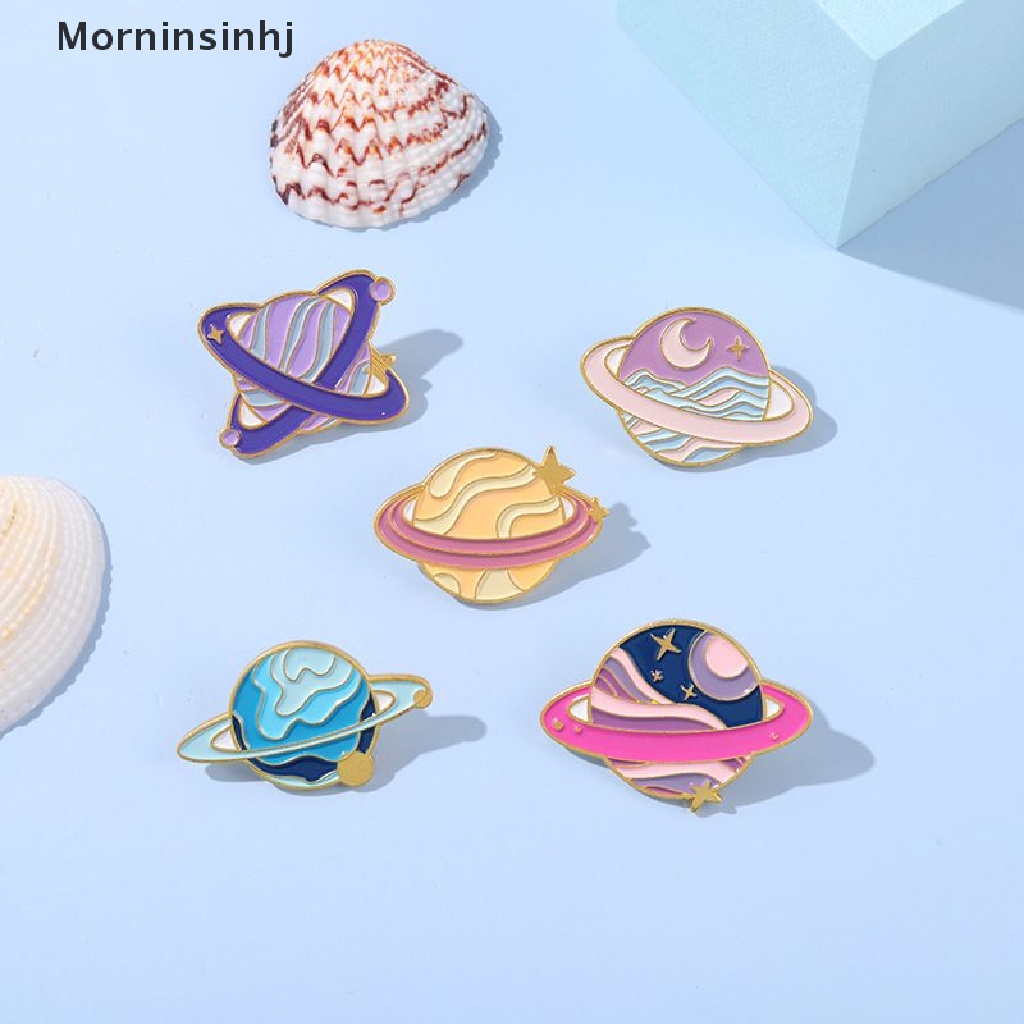 Mornin Bros Pin Enamel Bentuk Planet Luar Angkasa Galaksi Bintang Untuk Aksesoris Fashion