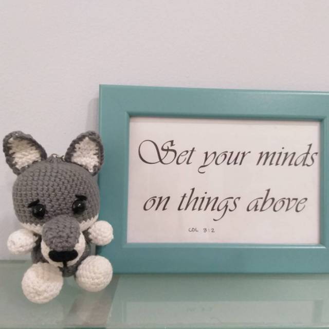 Boneka Amigurumi Serigala